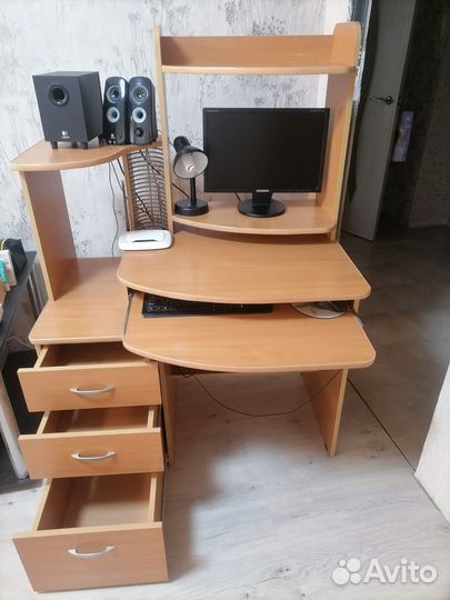 Компьютерный стол бу
