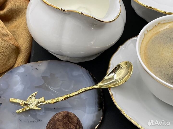Десертные ложки золотые с птичками