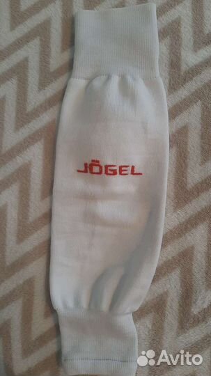 Футбольная защита голени