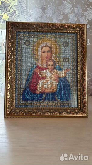 Вышью на заказ иконы и картины бисером и камнями