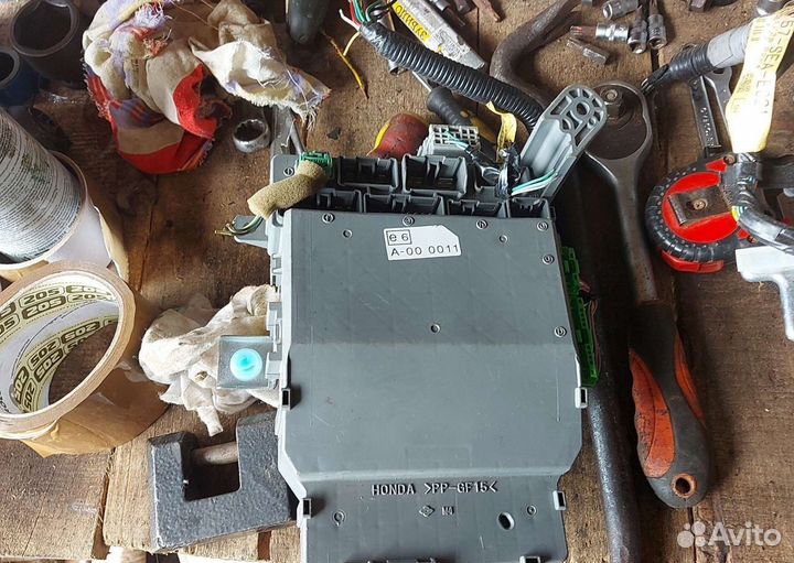 Блок предохранителей Аккорд 7