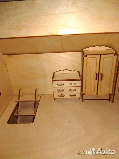 Домик кукольный