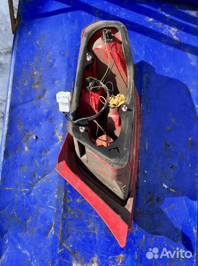 Фонарь левый хетчбэк Geely emgrand ec7