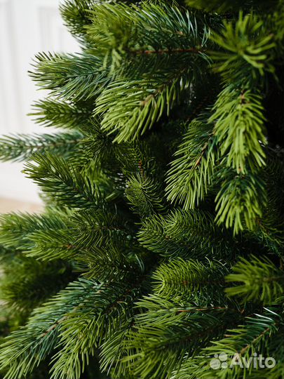 Искусственная литая елка 210 см La Manche