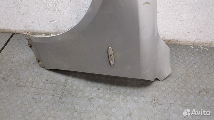 Крыло Lexus IS, 2007