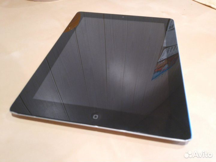 Apple iPad 3 16GB Wi-Fi + Cellular