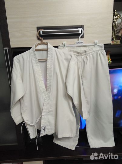 Кимоно для каратэ Demix 130