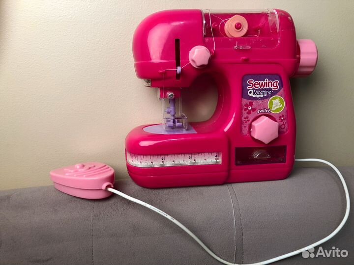 Детская швейная машинка