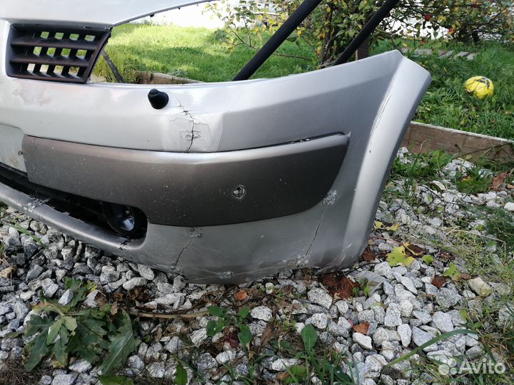 Бампер б/у рено меган 2 1.6