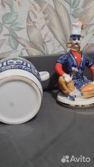 Скульптурная композиция, казак Мамай на бочке