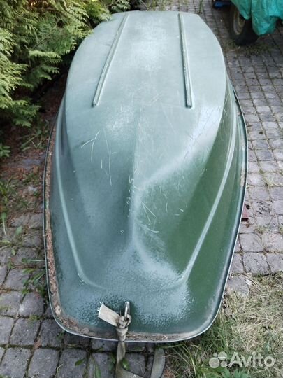 Весельная лодка