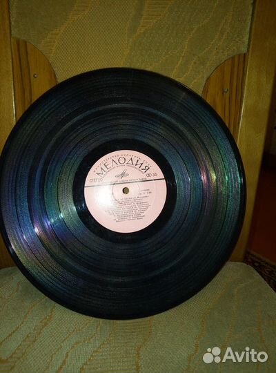 Продаю виниловые пластинки