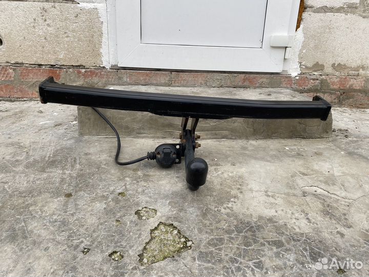 Фаркоп на renault duster