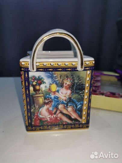 Конфетница фарфор