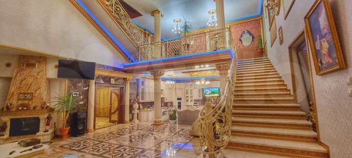 Дом 550 м² на участке 15 сот.