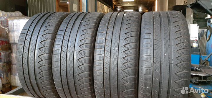 Michelin Pilot Alpin PA3 245/45 R18