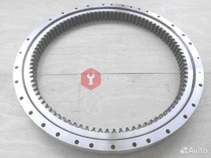 Опорно-поворотный круг ZX250LCK-3 9245728