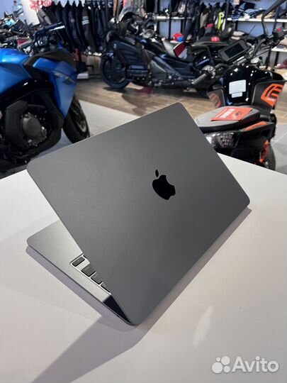 Компьютер macbook