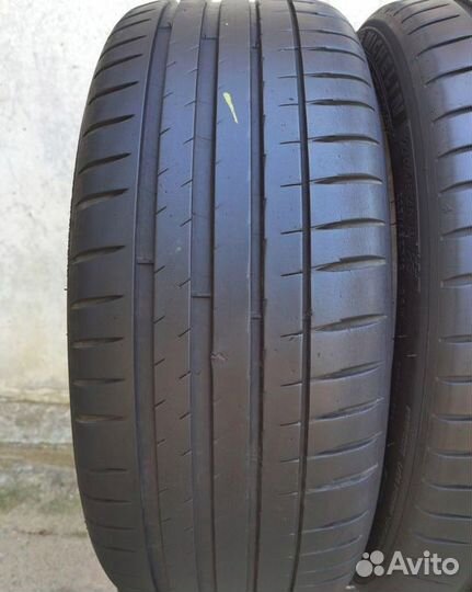 Michelin Pilot Sport 4 225/45 R19 96W