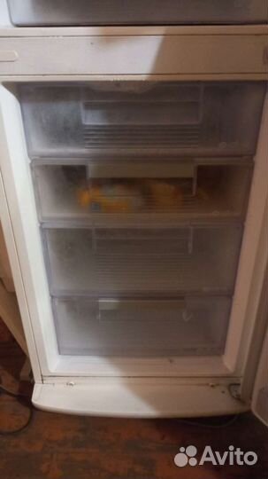 Холодильник бу