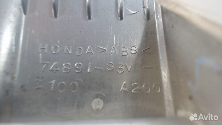 Накладка крышки багажника Acura MDX, 2006