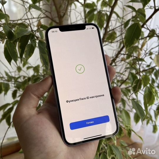 iPhone 12, 64 ГБ