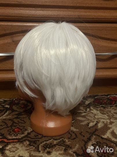 Парик белый короткий