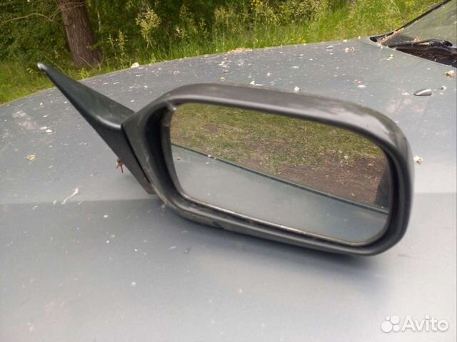 Зеркало правое Toyota Crown S140