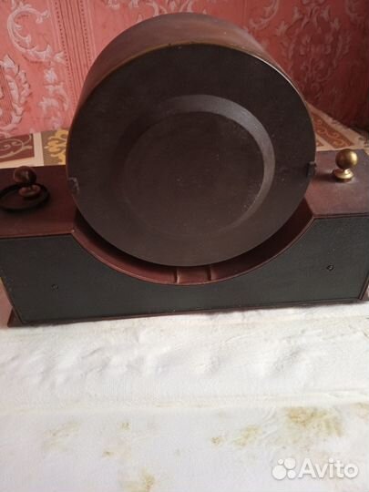 Часы настольные весна