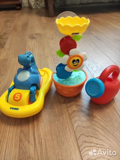 Игрушки для ванной Tomy и Chicco
