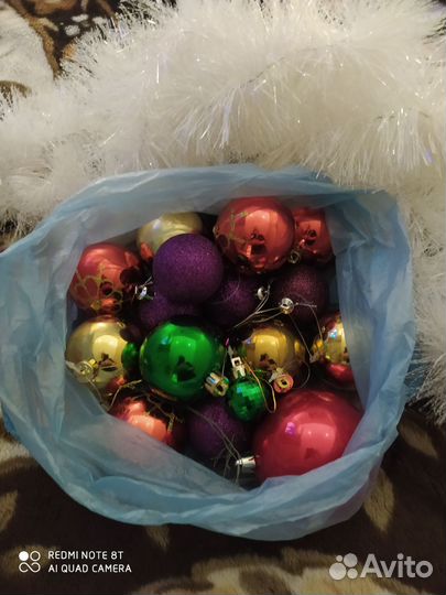 Новогодние игрушки Новые