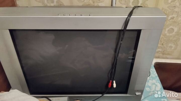 Телевизор б/у