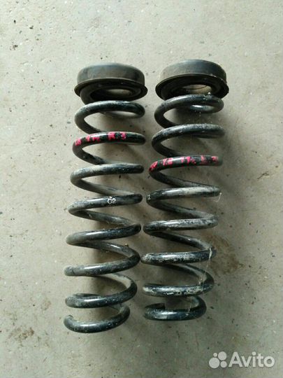 Пружины задние BMW E90 2011г