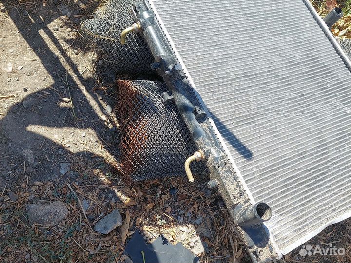 Радиатор mitsubishi