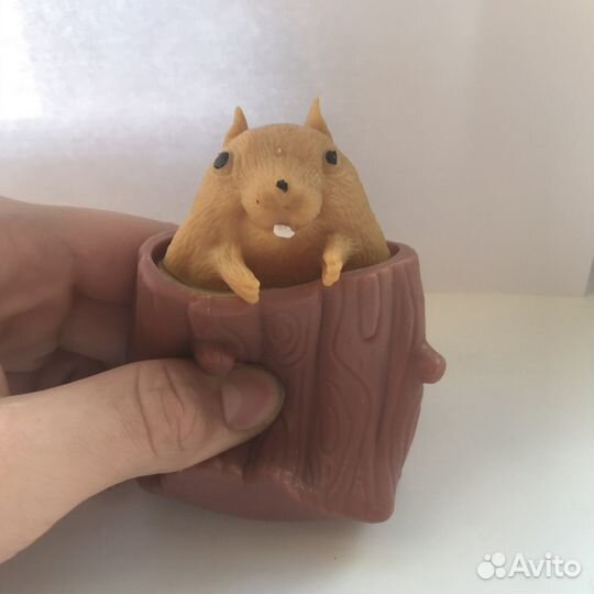 Игрушка антистресс суслик