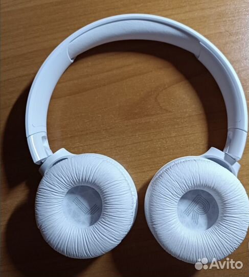 Безпроводные Блютуз наушники JBL