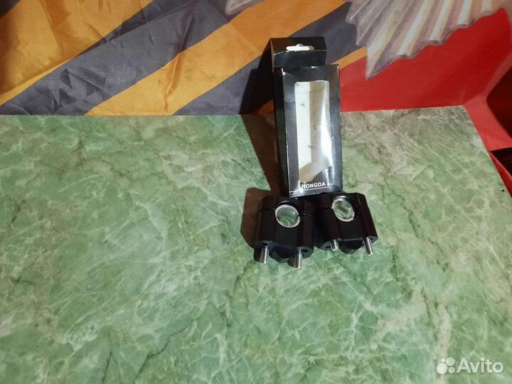 Крепление на руль переходного сечения 28 мм чёрный