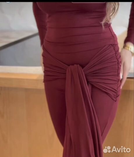 Костюм женский