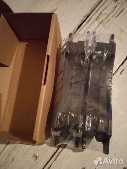 Тормозные колодки на Great Wall передние