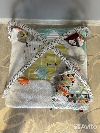 Развивающий коврик fisher price