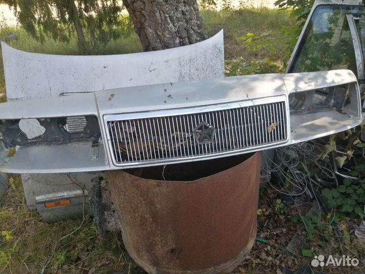 Бампер chrysler Le baron