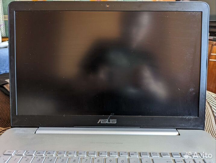 Ноутбук Asus Vivobook pro 17 n752vx