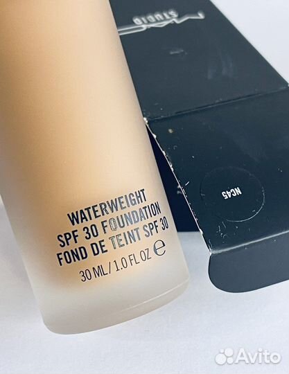 Mac Waterweeight spf 30 тональный #NC45,NC42,NC50