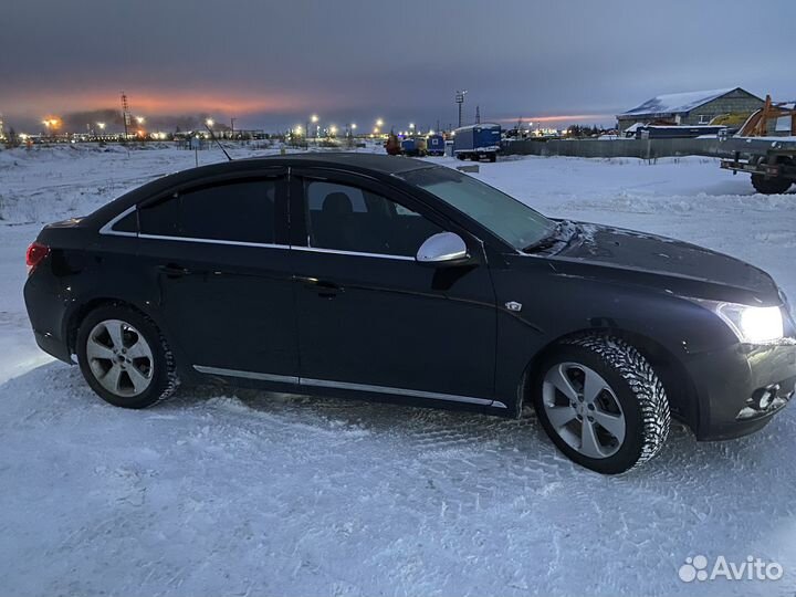 Chevrolet Cruze 1.8 МТ, 2010, 126 500 км