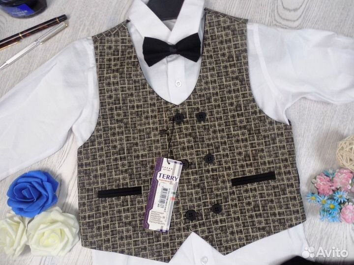 Костюмы-тройки в наличии на 5, 6 и 8 лет