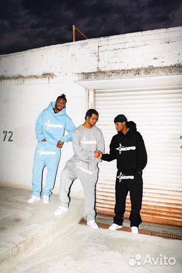 Спортивный костюм