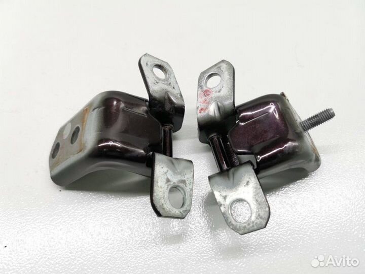 Петля двери задняя левая Mazda Cx-7 1 2.3 2008