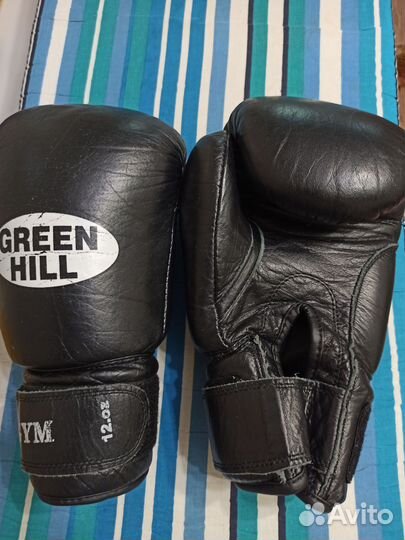 Боксерские перчатки 12 oz