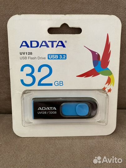 Флеш-накопитель adata Flash Drlve 32 GB новая