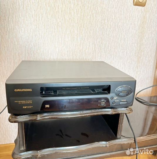 Видеомагнитофон grundic gv609m